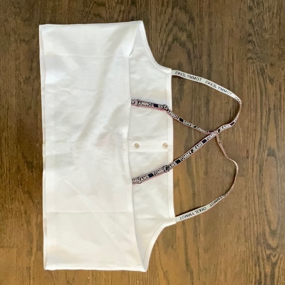 Tommy Hilfiger cropped racer back rip top - Picture 3 of 4